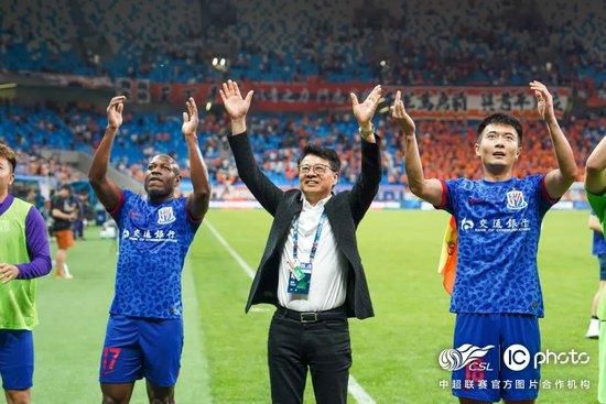 河南实验中学红色校服一小时