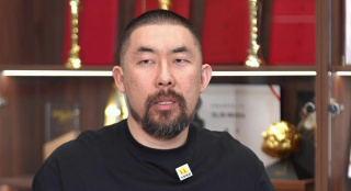 久久亚洲成人